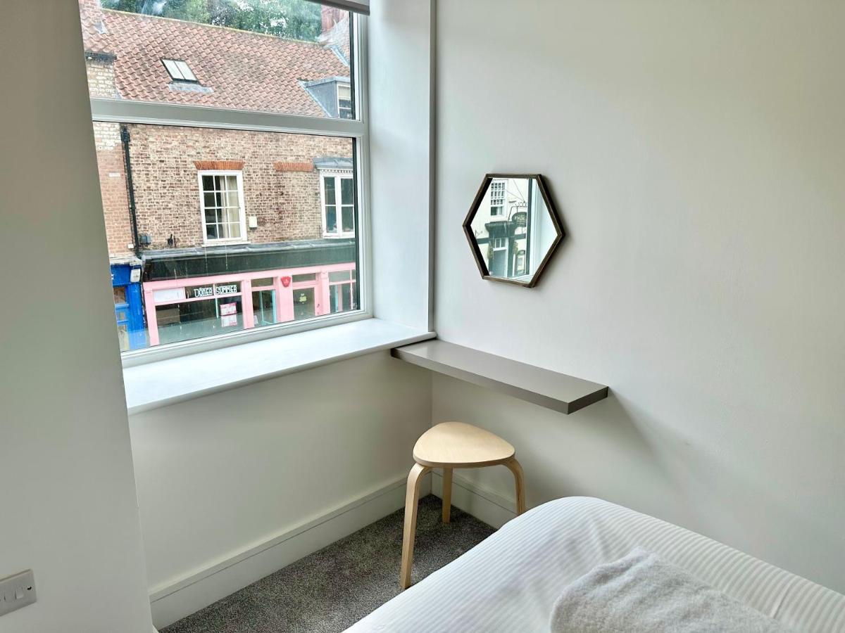 Fountain Apartment No 1 With Free Parking York Extérieur photo